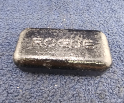 Rogue fitness cast iron - cast,
